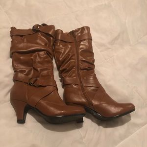 -Forever-21-Caramel- High-Boots
